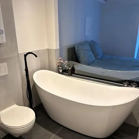 Stilvolle Stadtwohnung Lägenhet Duisburg